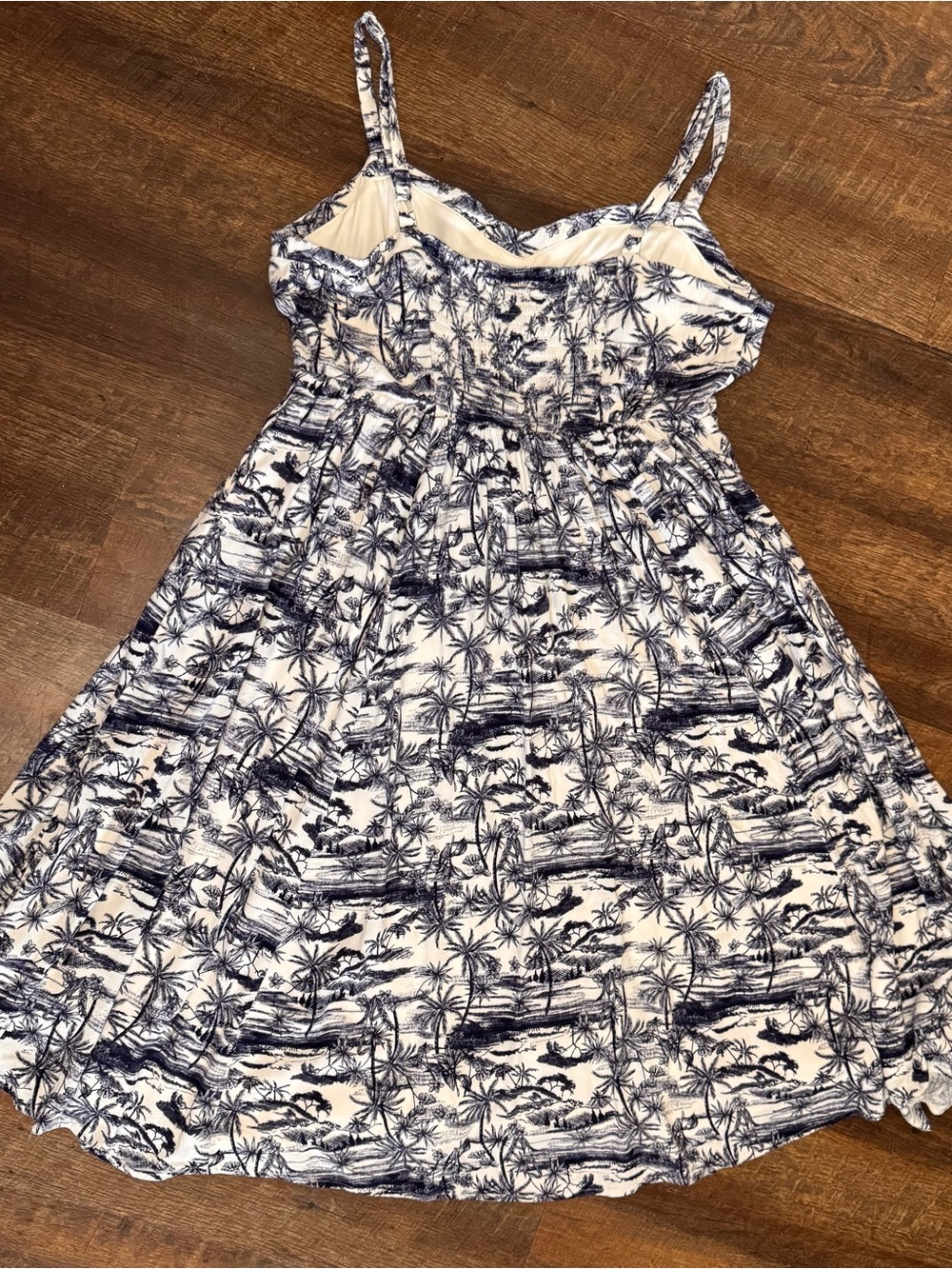 Torrid Tropical Toile Sundress Size 1 14/16 Lined Pockets Adjustable Straps - Picture 5 of 10